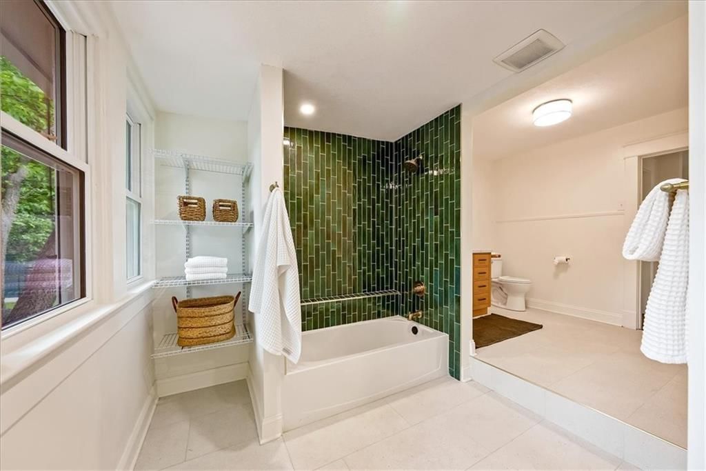 4324 Charlotte Street — photo 28