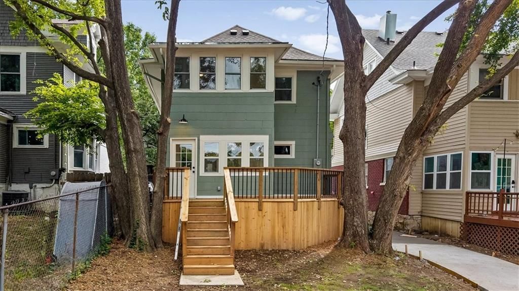 4324 Charlotte Street — photo 33