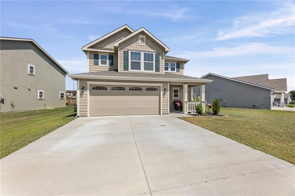 1607 Bluestem Drive — photo 37