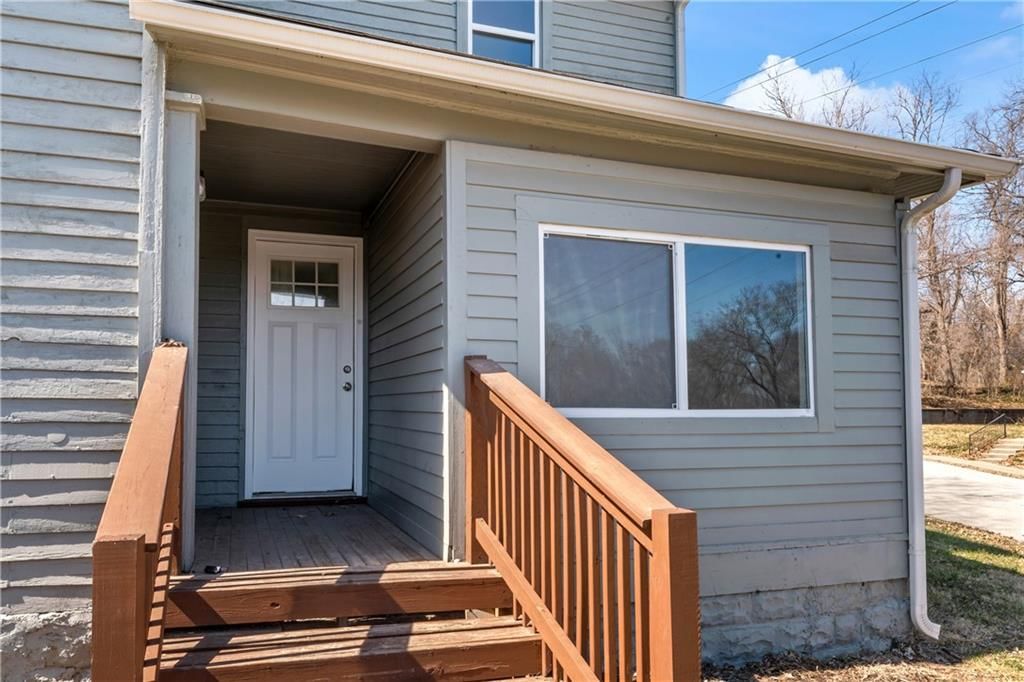 1314 Atchison Street — photo 3