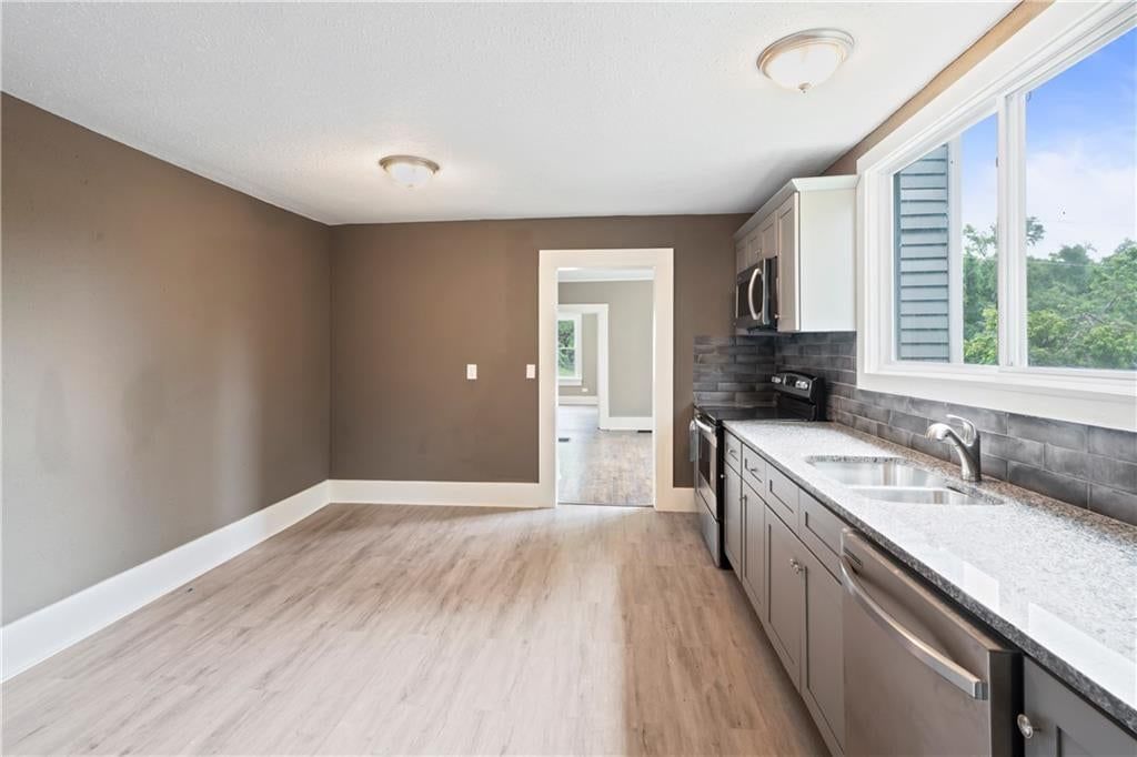 1314 Atchison Street — photo 10