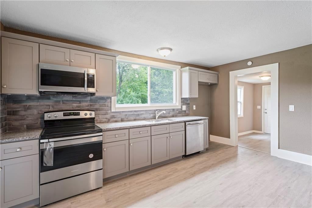 1314 Atchison Street — photo 11