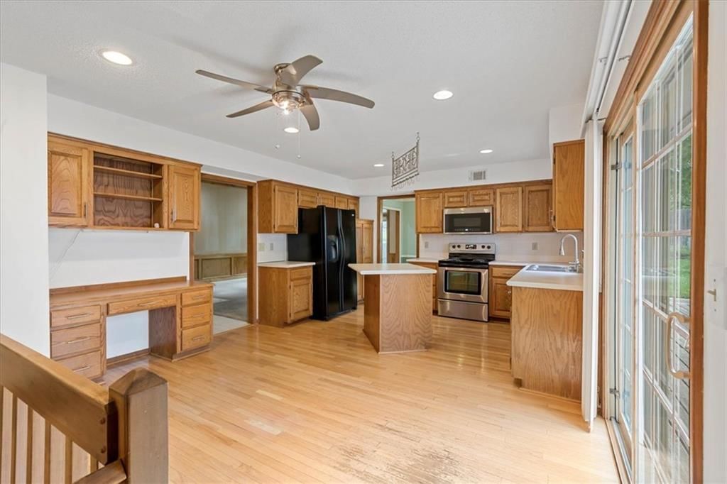 11417 Marty Street — photo 14