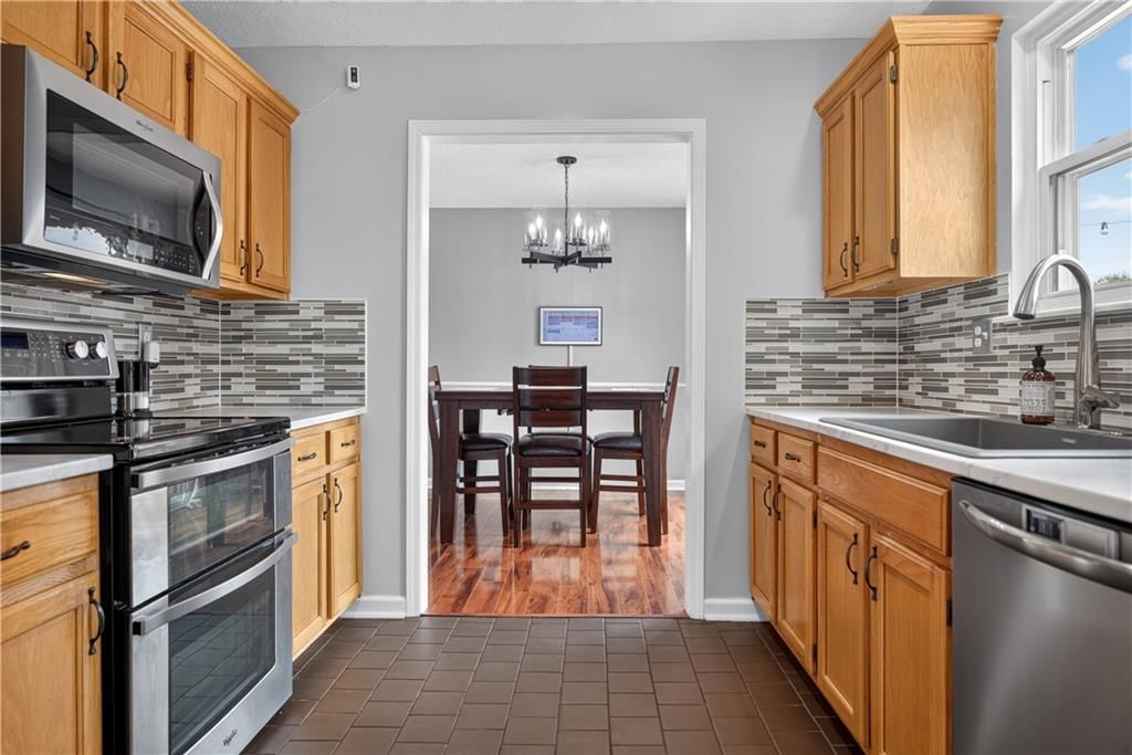 22680 S Franklin Street — photo 11