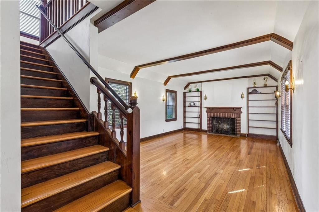 734 E MANOR Road — photo 8