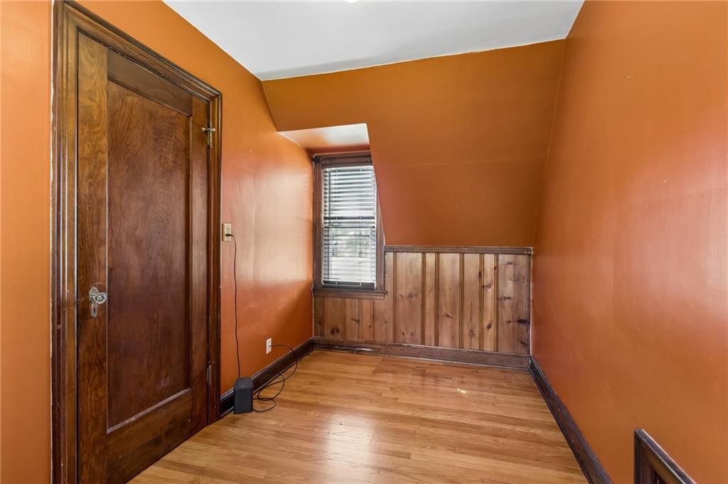 734 E MANOR Road — photo 15