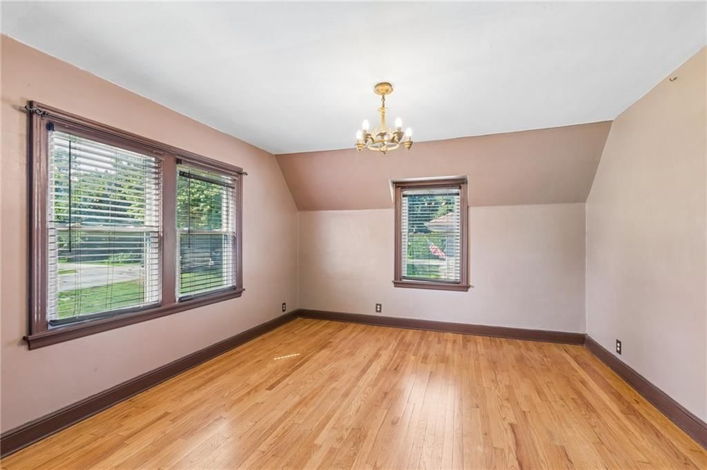 734 E MANOR Road — photo 17