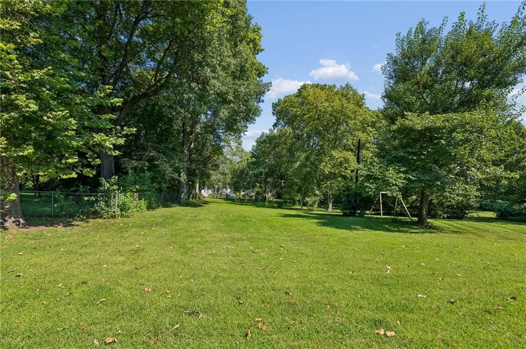 734 E MANOR Road — photo 27