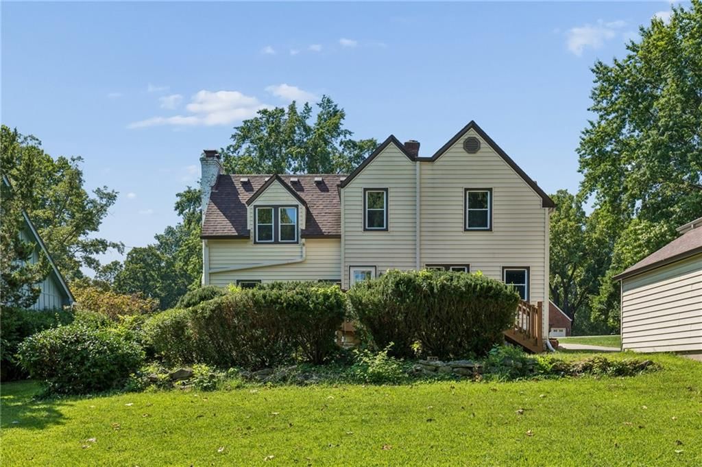 734 E MANOR Road — photo 30