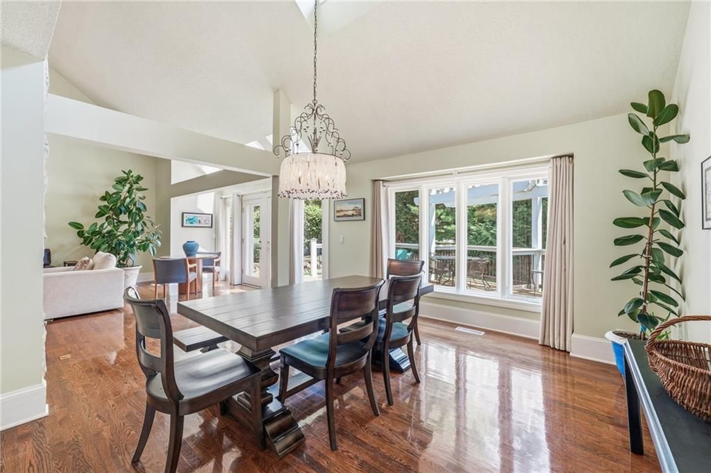 12401 Granada Road — photo 14