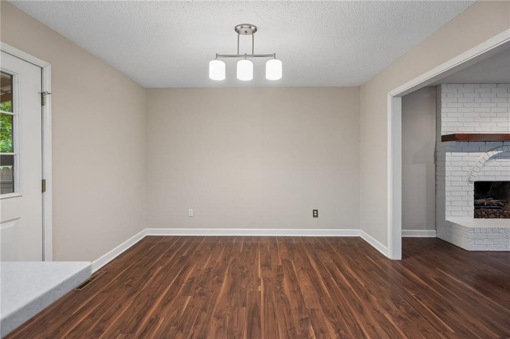 Photo 13 of 36 - 7317 NW 77th Terrace, Kansas City, MO 64152