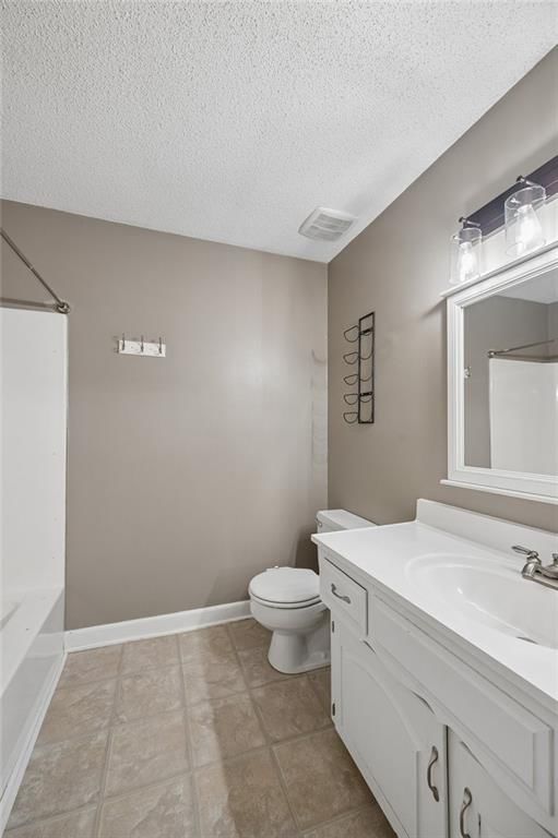 Photo 21 of 36 - 7317 NW 77th Terrace, Kansas City, MO 64152