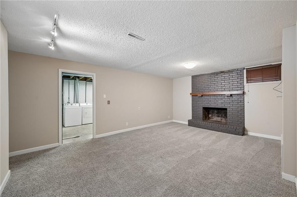 Photo 25 of 36 - 7317 NW 77th Terrace, Kansas City, MO 64152