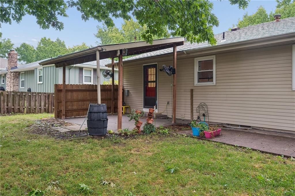 Photo 31 of 36 - 7317 NW 77th Terrace, Kansas City, MO 64152