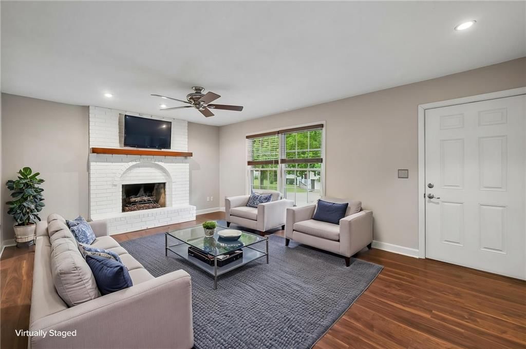 7317 NW 77th Terrace, Kansas City, MO