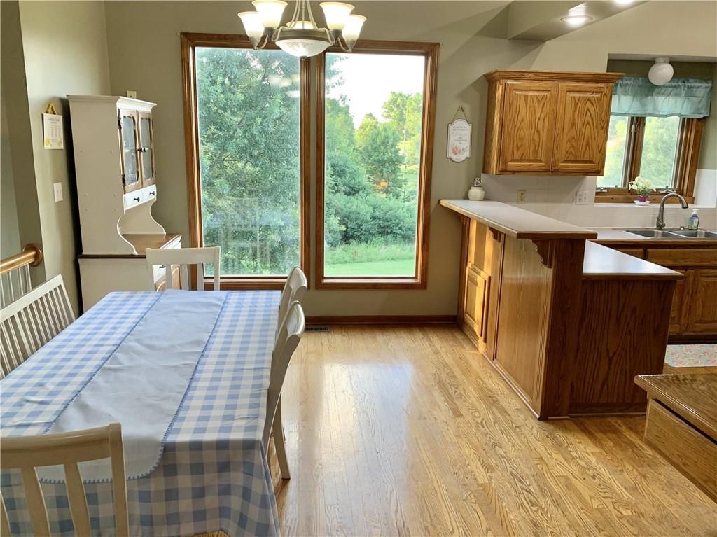 Photo 9 of 50 - 14113 Cameron Road, Excelsior Springs, MO 64024
