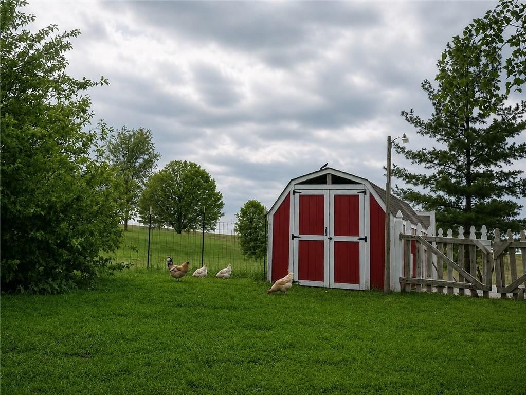 Photo 38 of 50 - 14113 Cameron Road, Excelsior Springs, MO 64024
