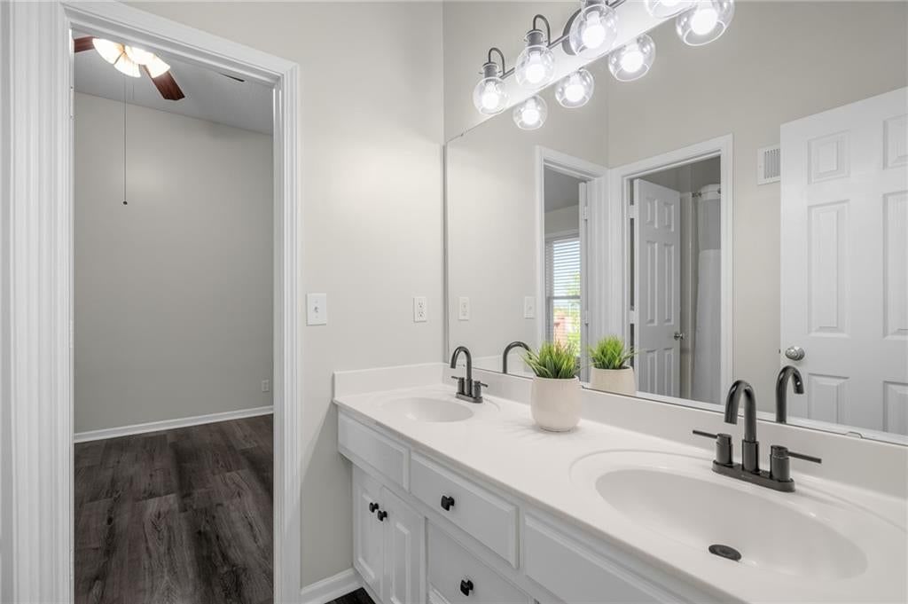 14300 Robinson Street — photo 35