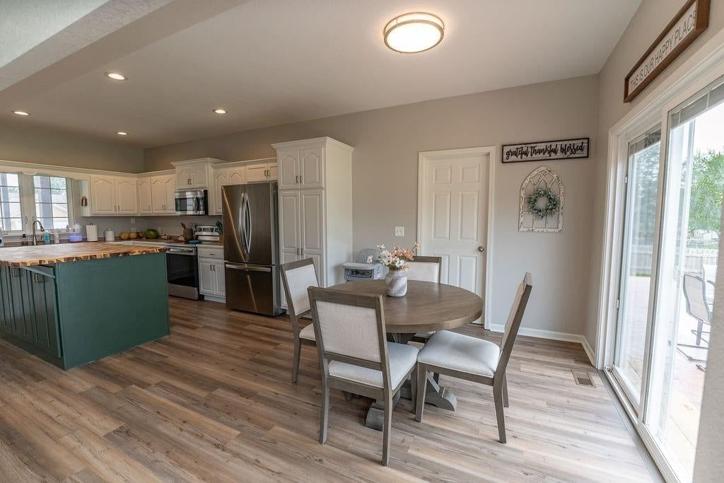 104 Harlequin Drive — photo 11
