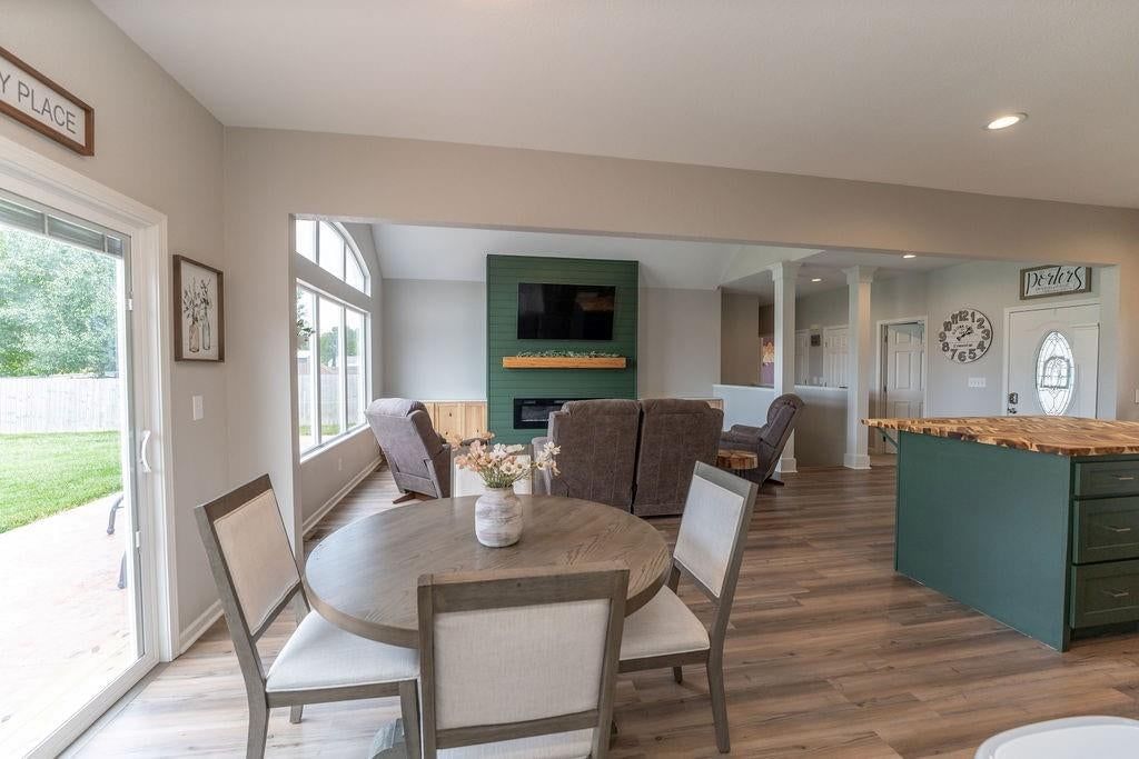 104 Harlequin Drive — photo 13