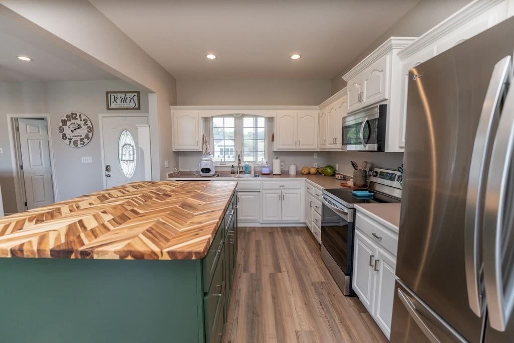 104 Harlequin Drive — photo 15