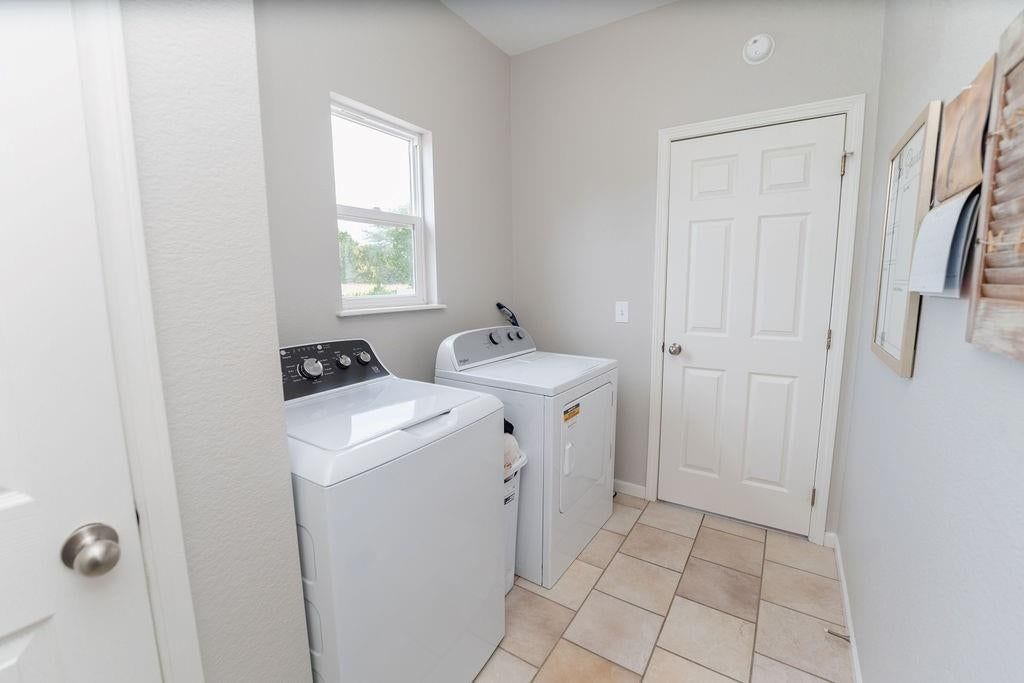 104 Harlequin Drive — photo 18