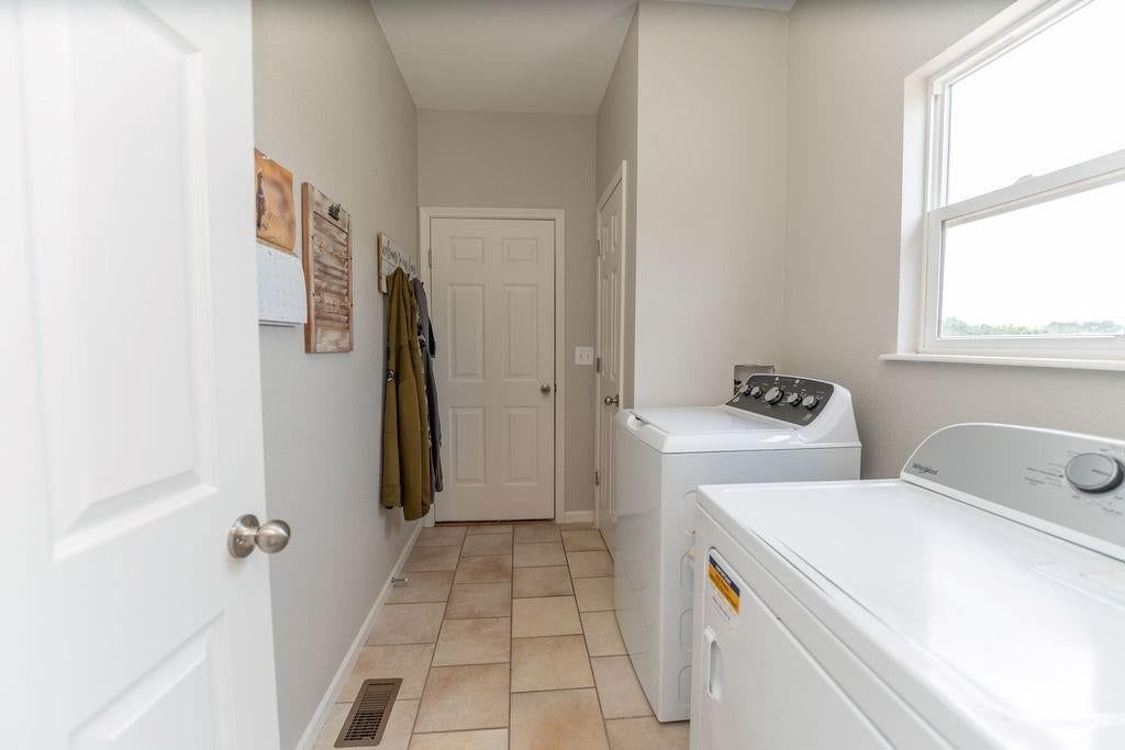 104 Harlequin Drive — photo 19
