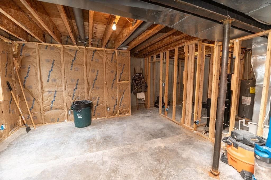 104 Harlequin Drive — photo 29