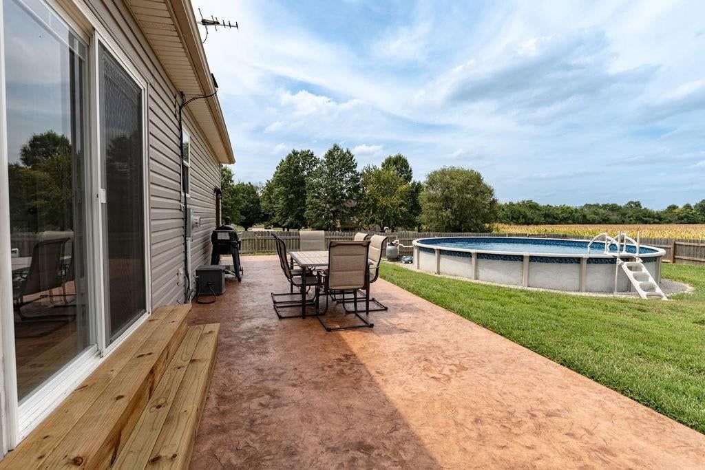 104 Harlequin Drive — photo 33
