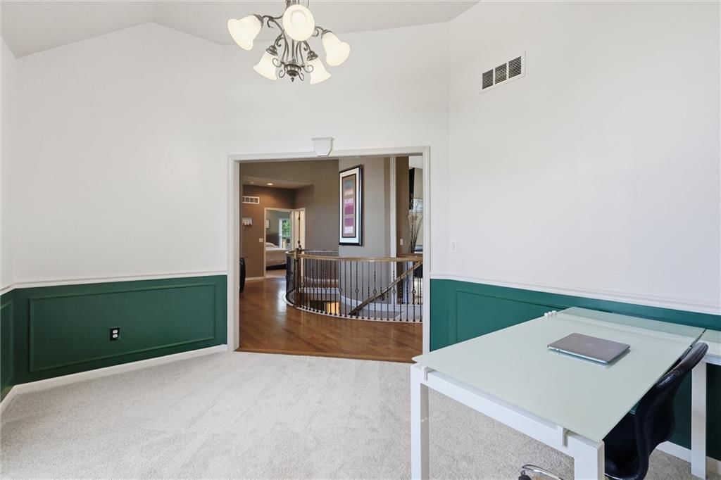 Photo 17 of 50, 9451 N Adrian Avenue, Kansas City, MO 64154