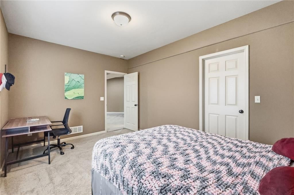 Photo 26 of 50 - 9451 N Adrian Avenue, Kansas City, MO 64154