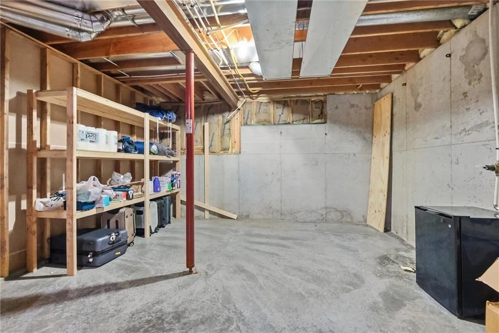 Photo 34 of 50, 9451 N Adrian Avenue, Kansas City, MO 64154