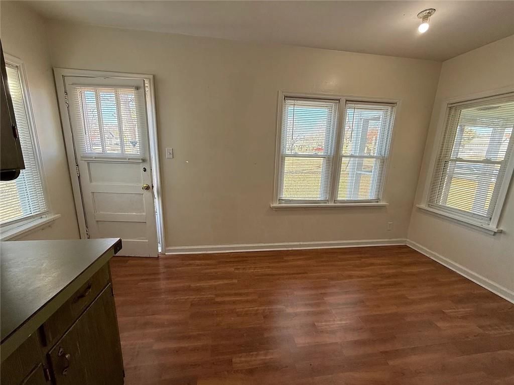 231 W 4th Street — photo 10