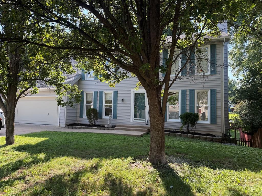 8706 N Troost Avenue, Kansas City, MO