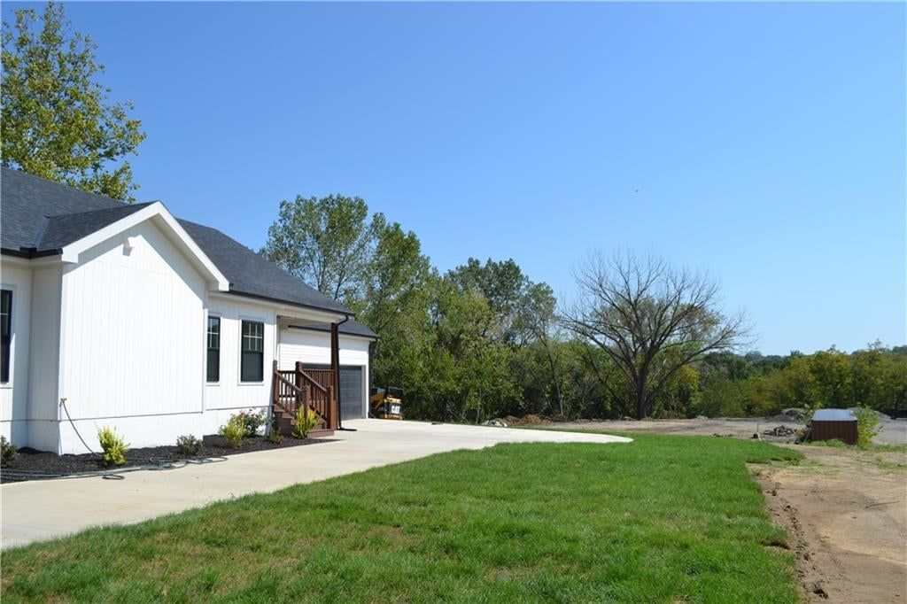 Photo 5 of 81 - 1619 N 55th Street, Kansas City, KS 66102