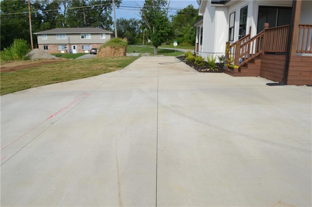 Photo 19 of 81 - 1619 N 55th Street, Kansas City, KS 66102
