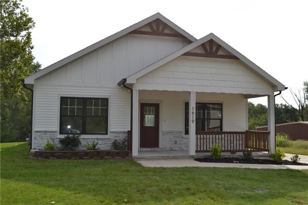 Photo 33 of 81 - 1619 N 55th Street, Kansas City, KS 66102