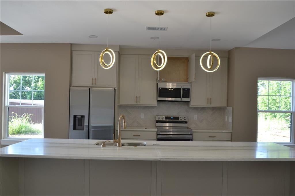 Photo 61 of 81 - 1619 N 55th Street, Kansas City, KS 66102