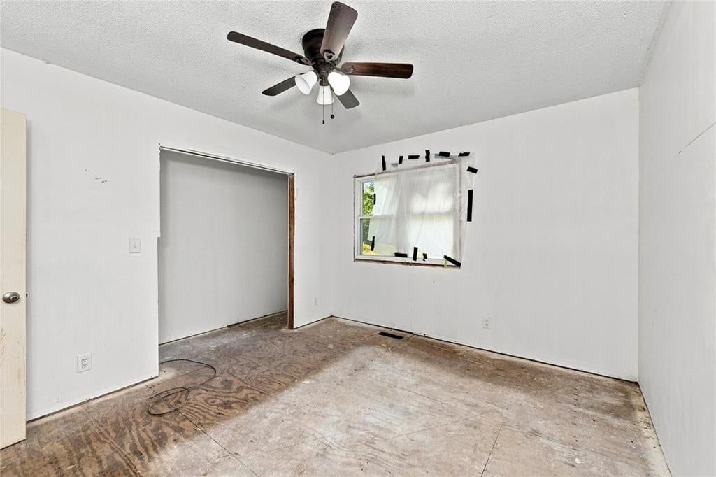 25791 Columbia Road — photo 13