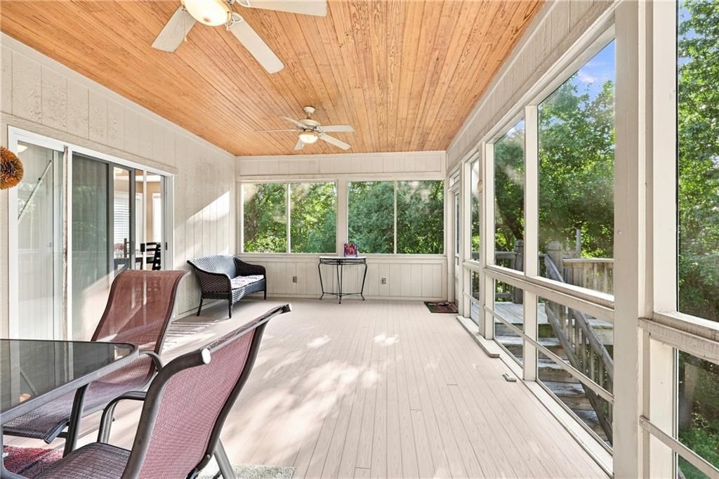 6833 Woodside Avenue — photo 13