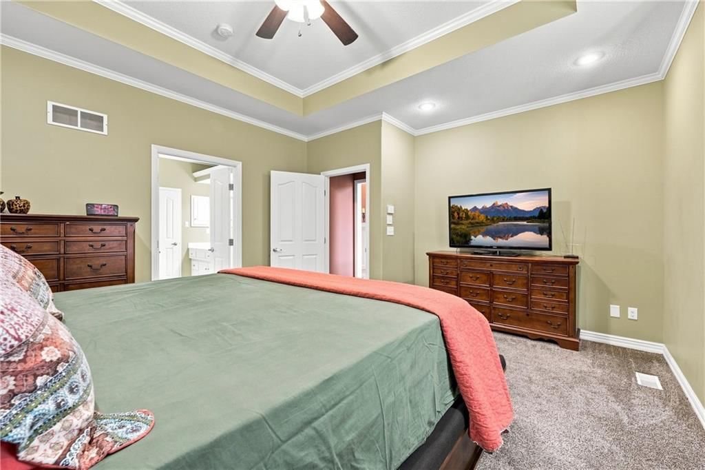 6833 Woodside Avenue — photo 15