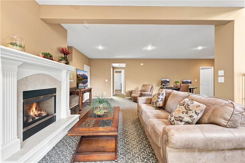 6833 Woodside Avenue — photo 23
