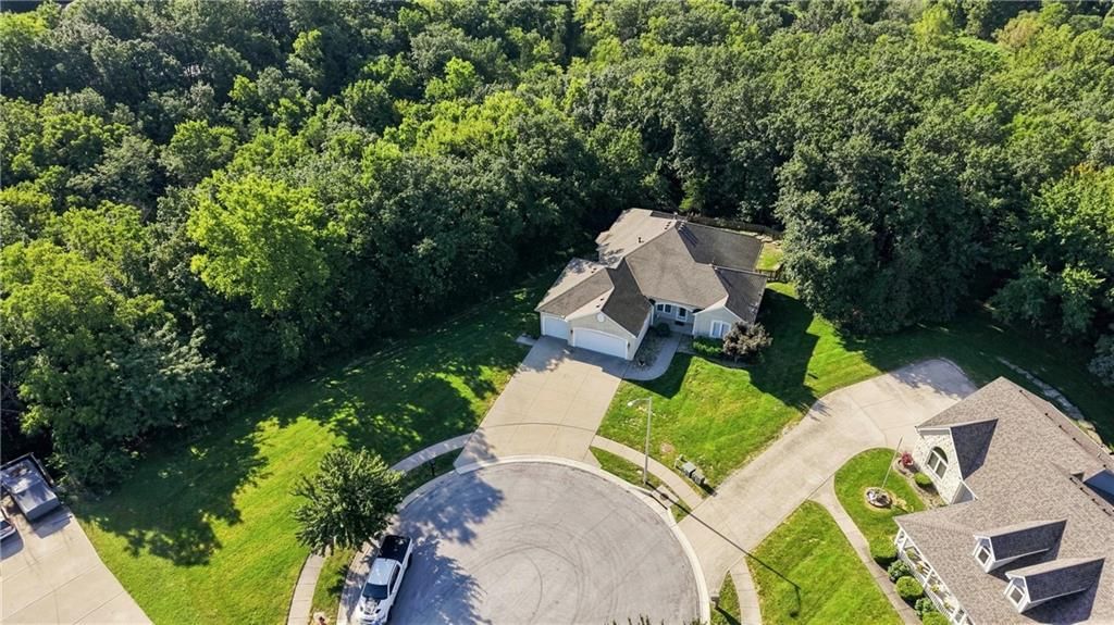 6833 Woodside Avenue — photo 39