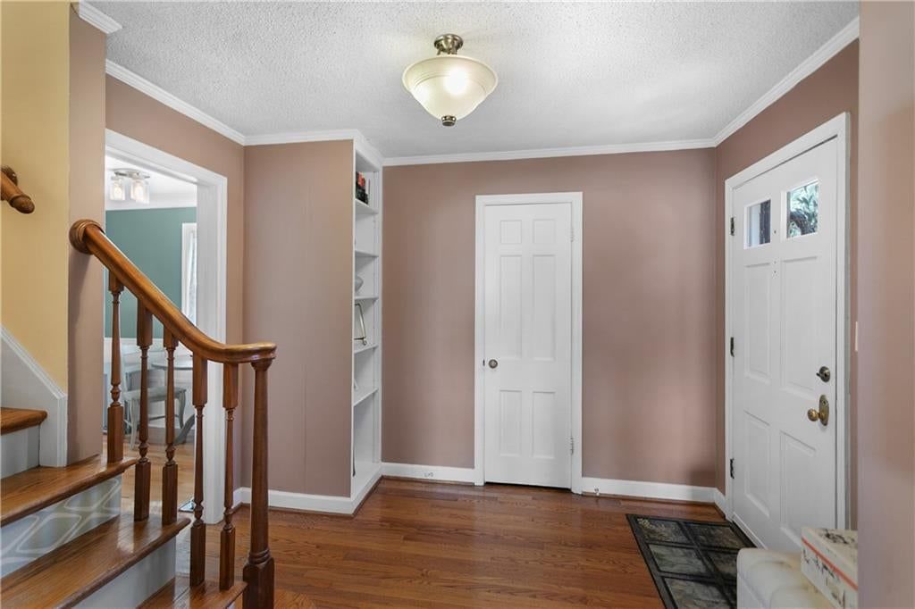 421 E 74th Terrace — photo 5