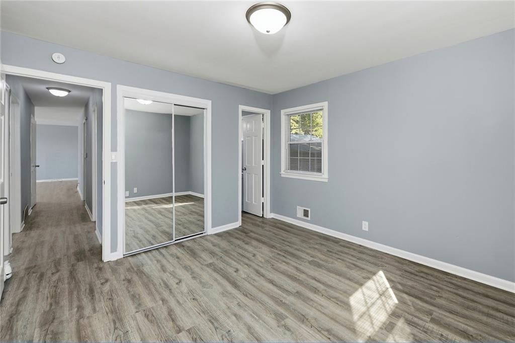Photo 15 of 26 - 10004 E 38th Terrace, Kansas City, MO 64133