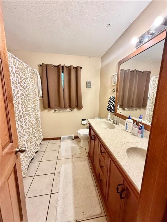 614 W 16TH Street — photo 10