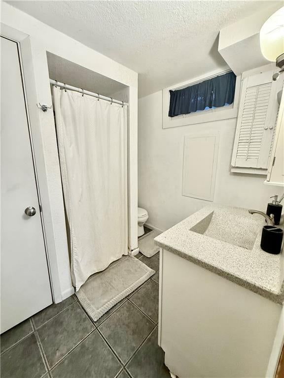 614 W 16TH Street — photo 17