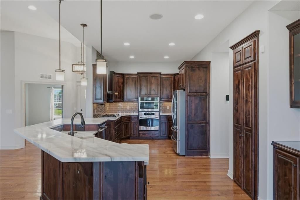 Photo 9 of 51 - 22702 E 41st Terrace, Independence, MO 64015