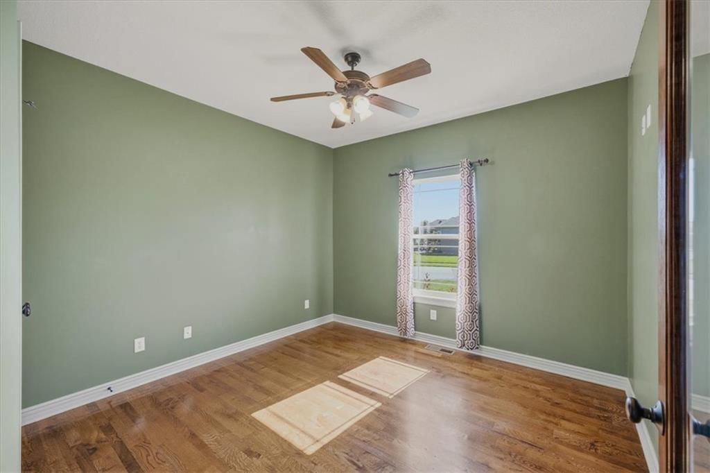 Photo 18 of 51 - 22702 E 41st Terrace, Independence, MO 64015