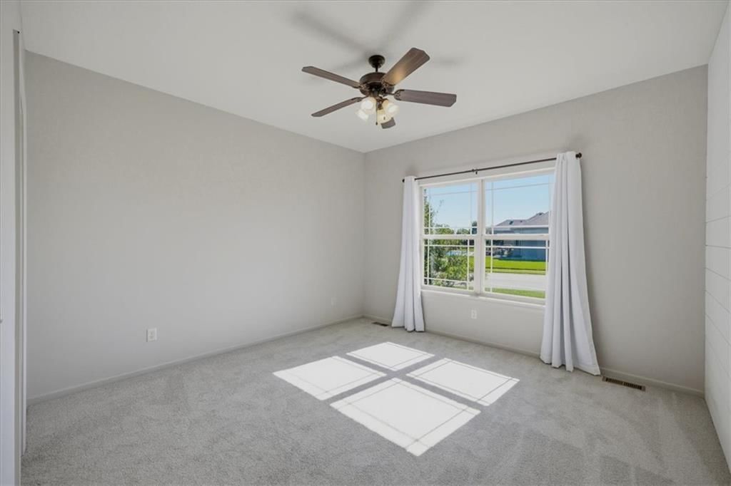 Carpet at 22702 E 41st Terrace, Independence, MO 64015